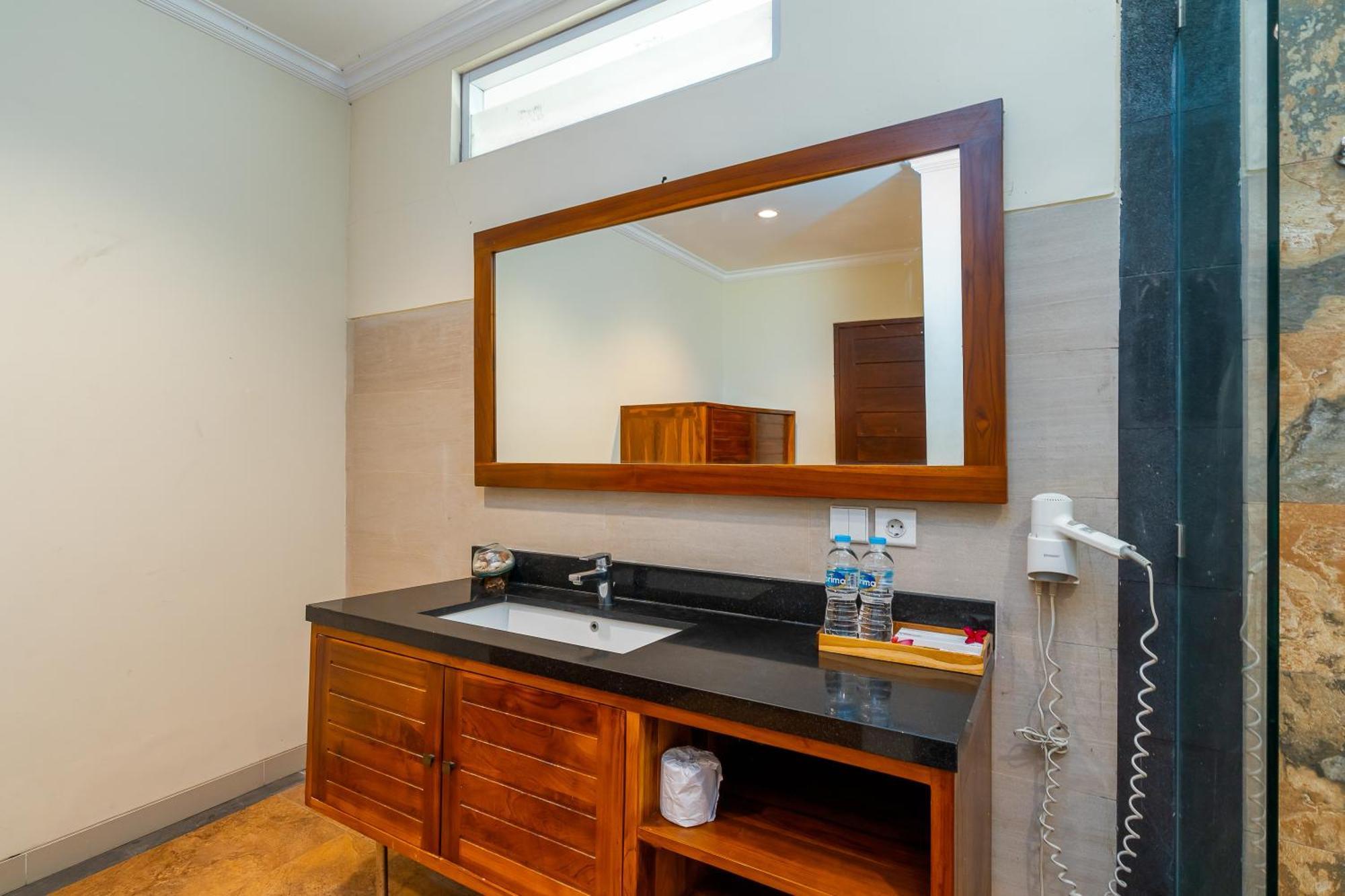 De' Bharata Bali Villas เซมินยัค ภายนอก รูปภาพ